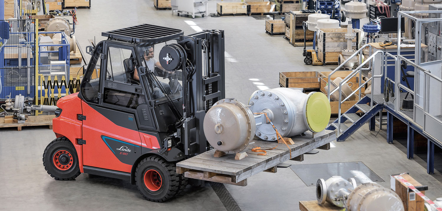 Largest forklift in the world Largest forklift in the world