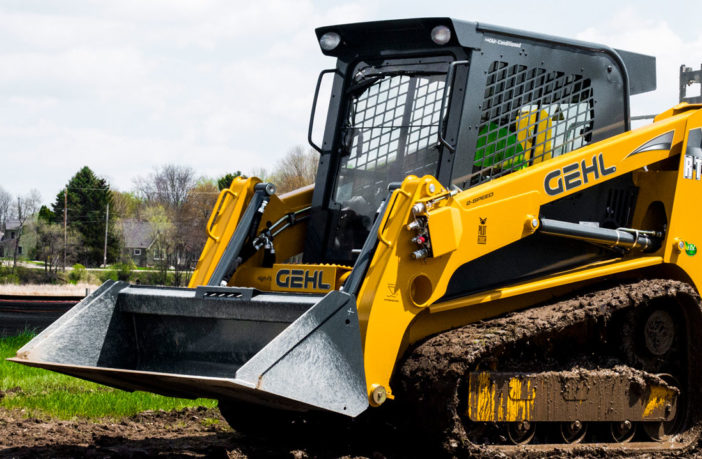 Gehl adds a fourth track loader member