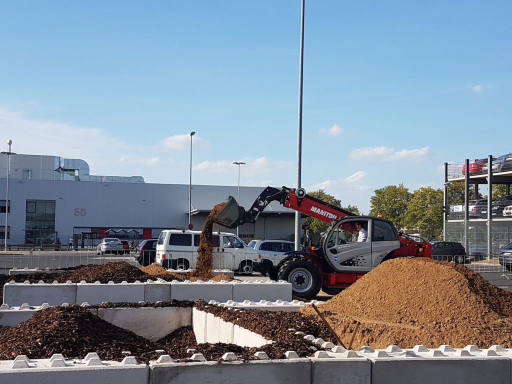 Manitou introduces electric telehandler in collaboration with Deutz