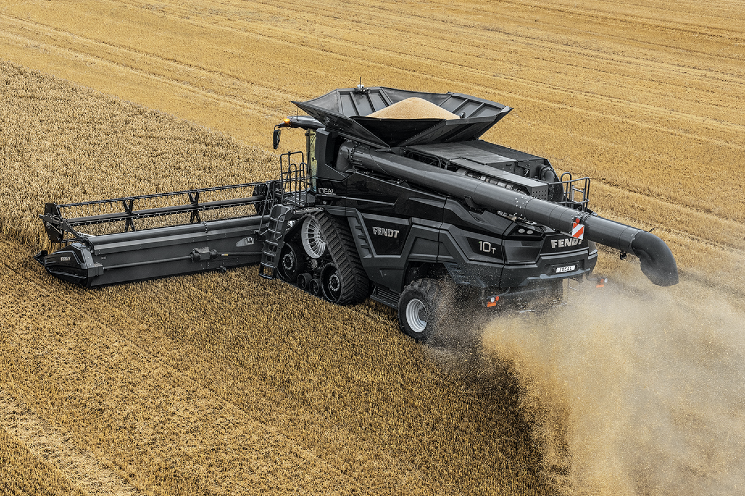 New powerful Fendt combines introduced to North America