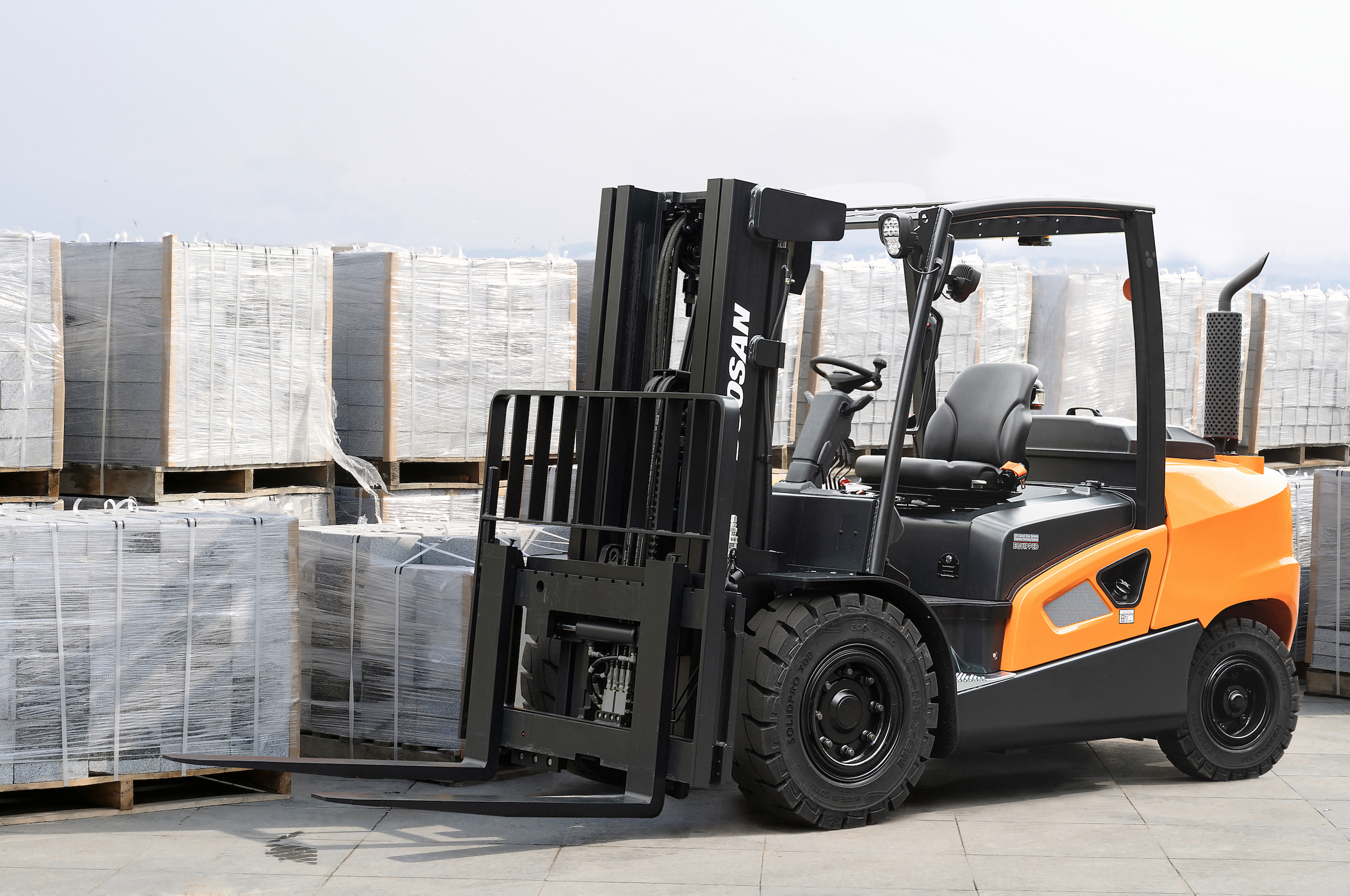 Doosan Launches Powerful New Forklift Series Industrial Vehicle Technology International
