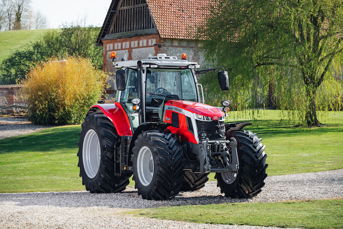 Dijk Tether reflecteren New Massey Ferguson 7S Series fills power gap | Industrial Vehicle  Technology International