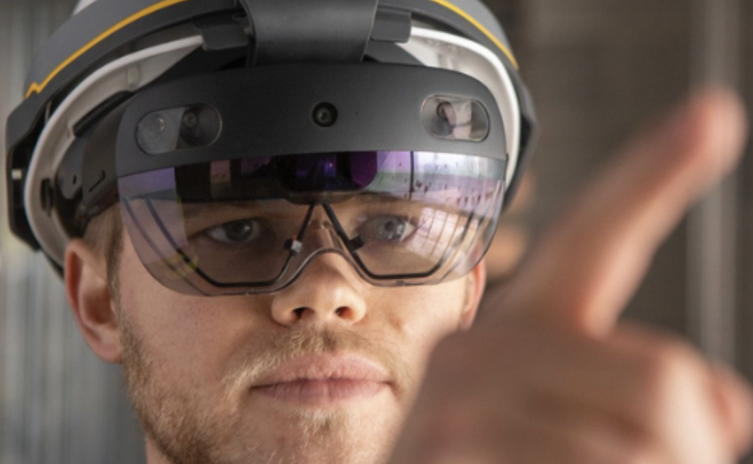 FEATURE How to improve job site metrics with wearables Industrial