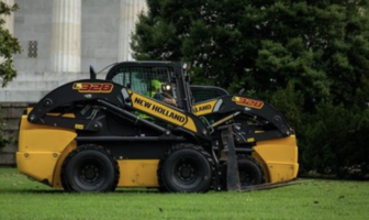 New Holland helps create landscape beds around Lincoln Memorial