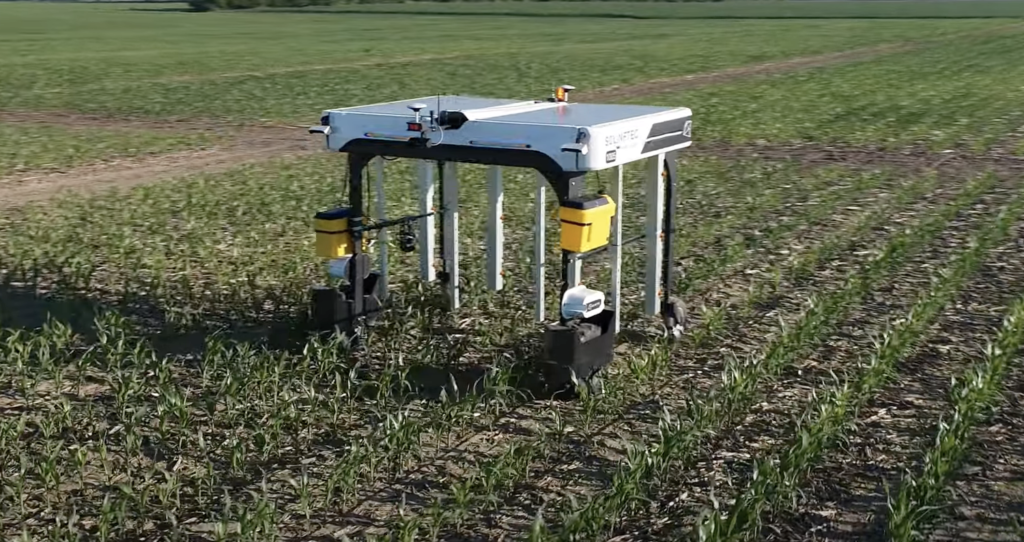 VIDEO New Solinftec Solix sprayer robot in action Industrial Vehicle Technology International