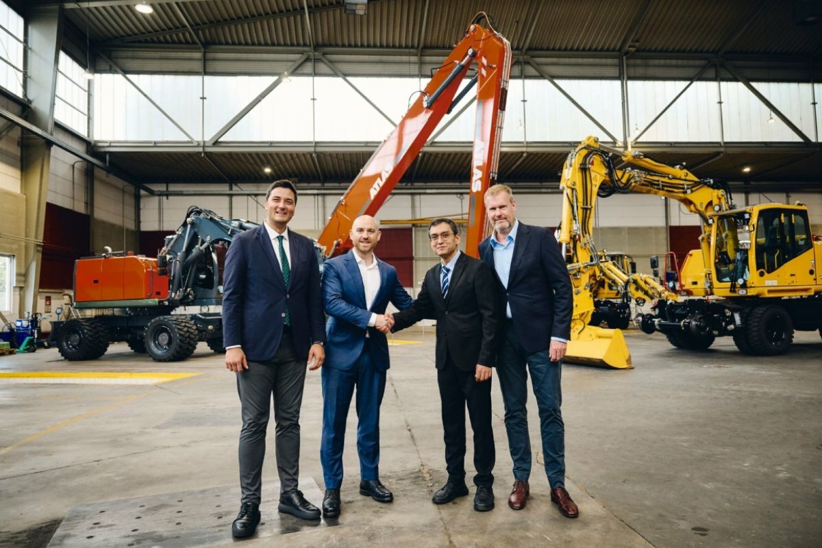 Buhler Versatile completes acquisition of Atlas Group operating business